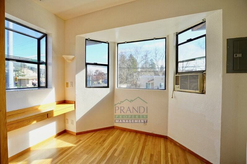 404 1st St - Photo 6 of 13