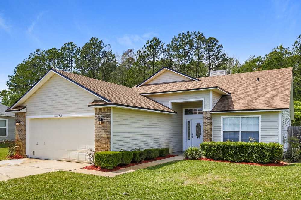 1568 Saddlebrook Ln - Photo 3 of 16