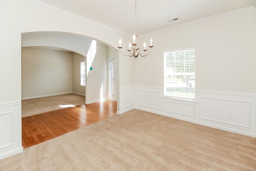 7698 Overlook Bnd - Photo 6 of 17