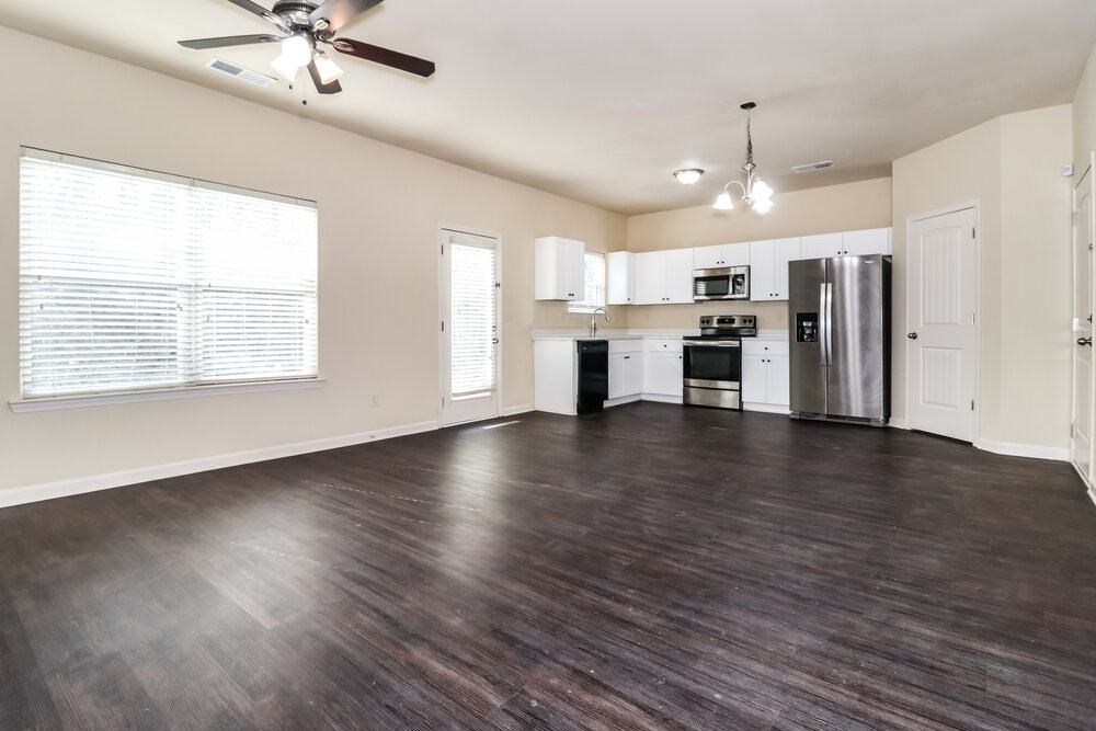 1629 Swamp Cabbage Dr - Photo 4 of 17