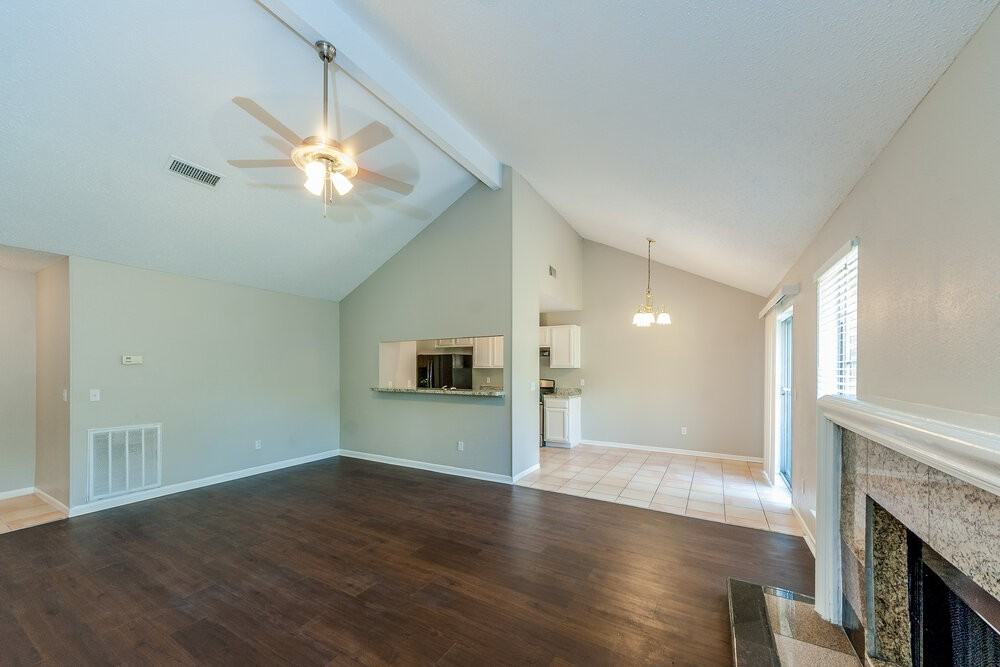 12214 Flaxen Dr - Photo 3 of 20