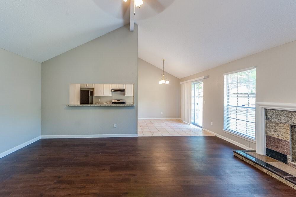 12214 Flaxen Dr - Photo 6 of 20