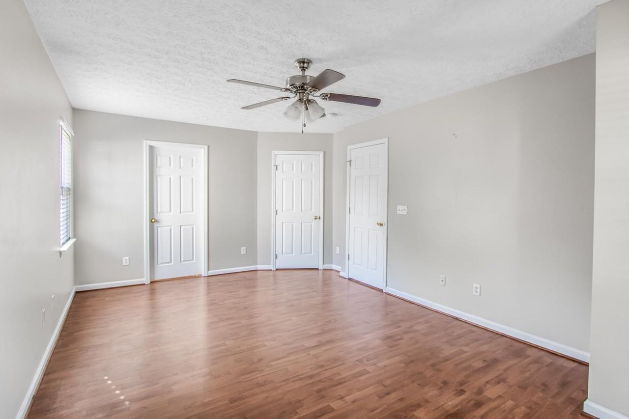 103 Bridgedale Ct - Photo 7 of 11