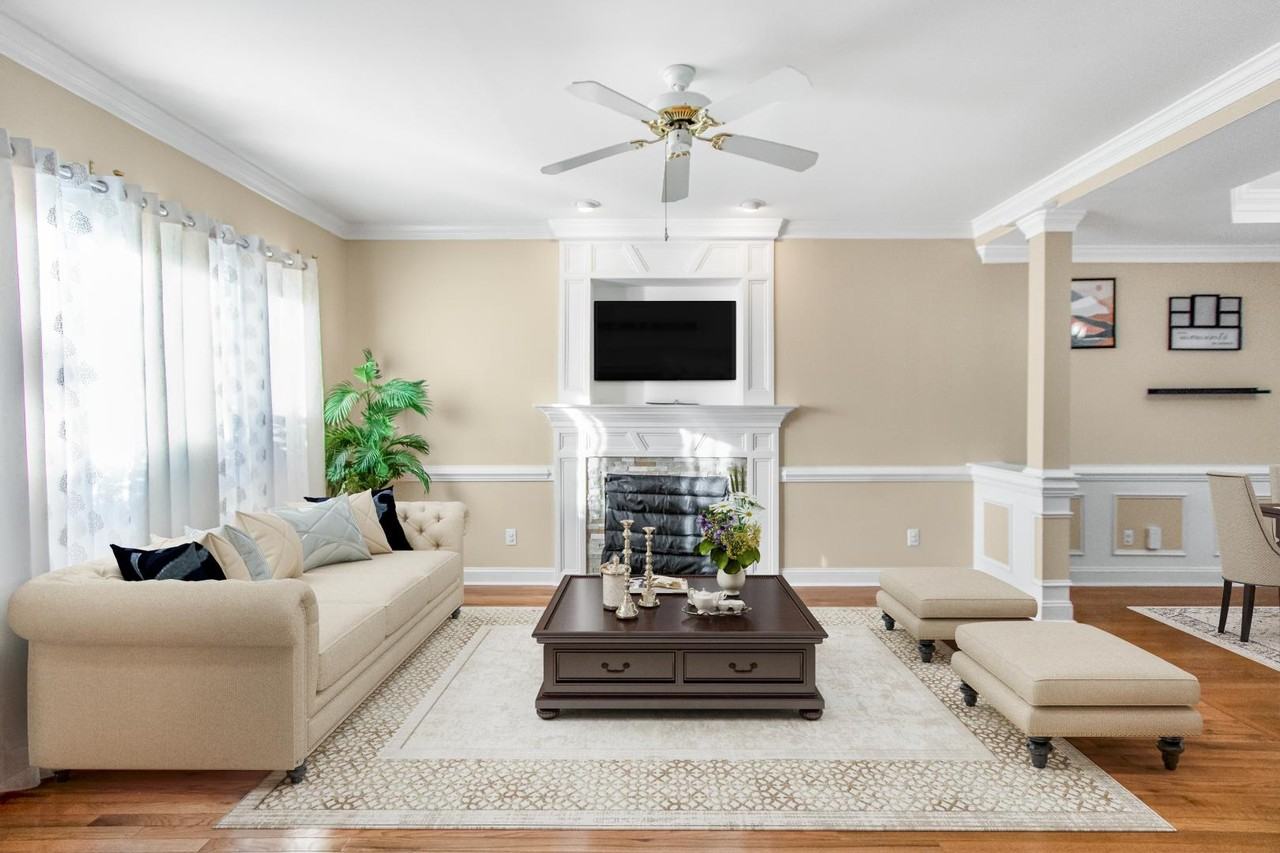 1108 Brittley Way - Photo 2 of 11