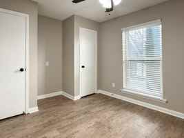 featured image of 330 Ingleside Dr