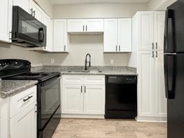 featured image of 330 Ingleside Dr