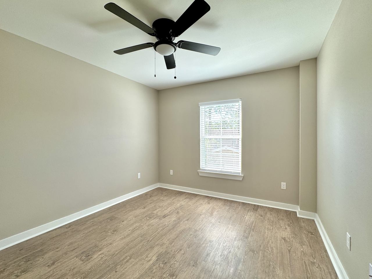 Hidden Pointe Apartments - Photo 6 of 51