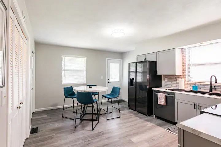 929 Cool Valley Dr #929 - Photo 4 of 8