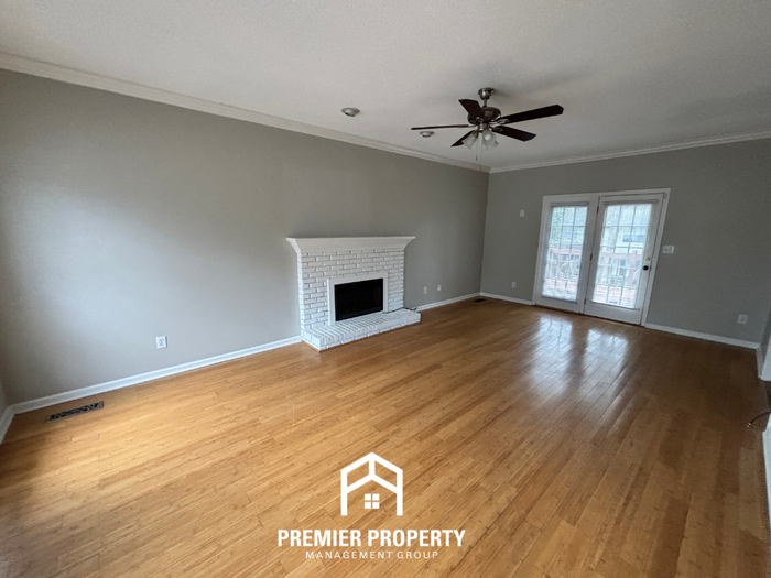 116 Cambridge Ln - Photo 2 of 27