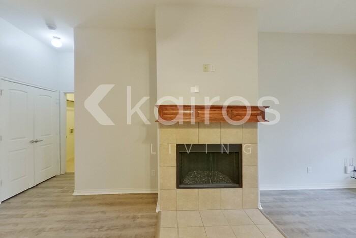 2421 Nw 158th St - Photo 6 of 28