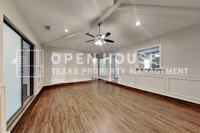 3320 Cross Bend Rd - Photo 6 of 24