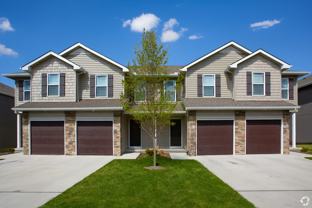 9326 N Main St - Photo 1 of 1