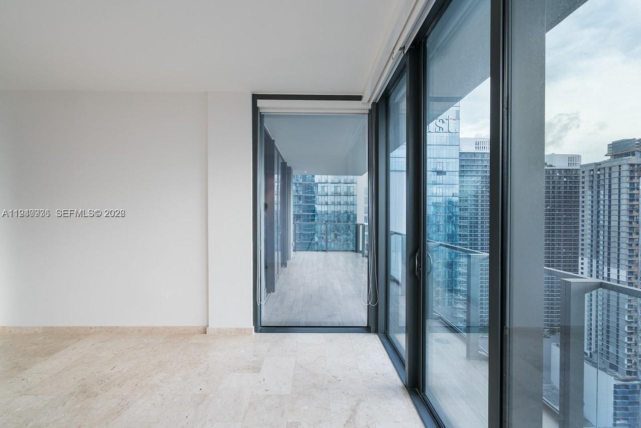 Brickell Ave & SE 7th St - Photo 6 of 12