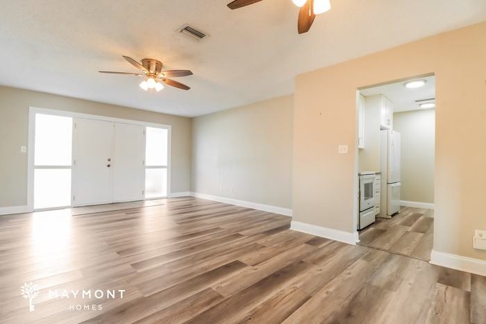 1023 San Pedro Dr - Photo 5 of 12