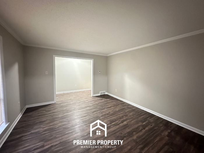 3041 Wood Thrush Dr - Photo 3 of 30