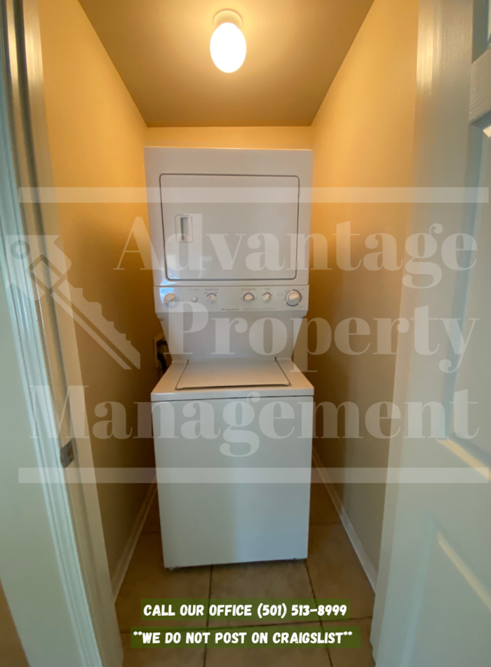 1136 Ash St #A - Photo 4 of 9