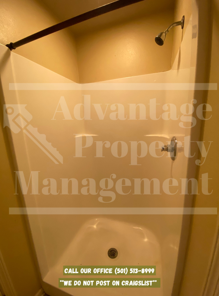 1136 Ash St #A - Photo 6 of 9