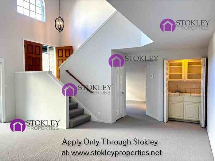 29 Hansen Ct - Photo 4 of 19