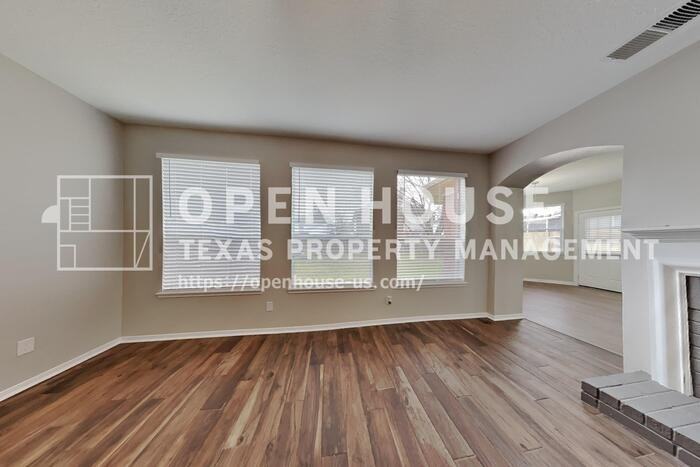 19410 Kacey Lane Ct - Photo 4 of 23