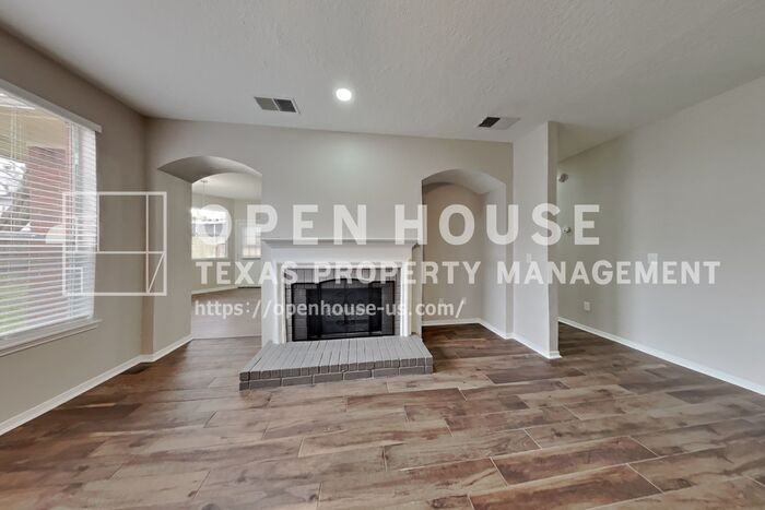 19410 Kacey Lane Ct - Photo 6 of 23