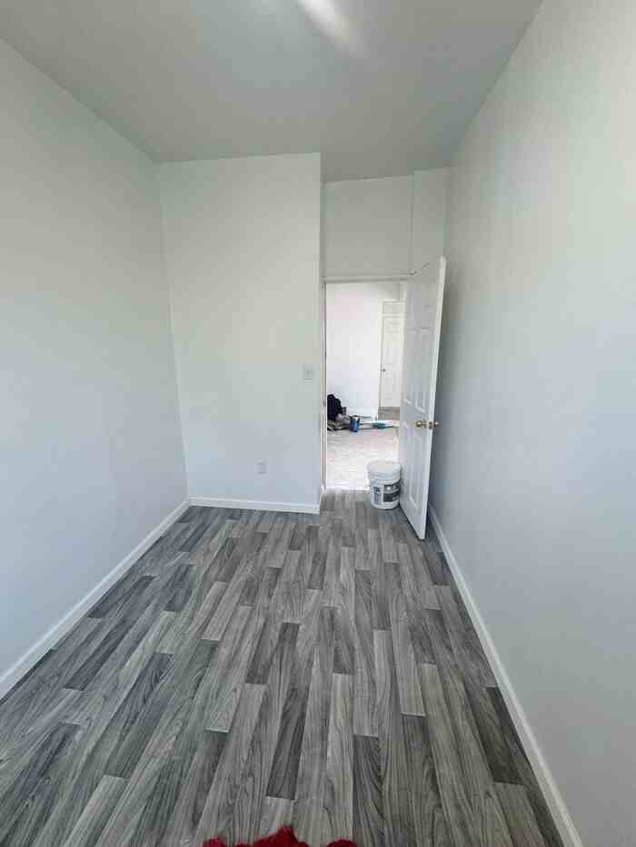 477 Clinton Ave #4 - Photo 6 of 7