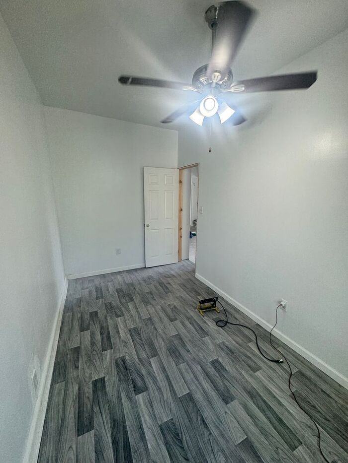 477 Clinton Ave #4 - Photo 7 of 7