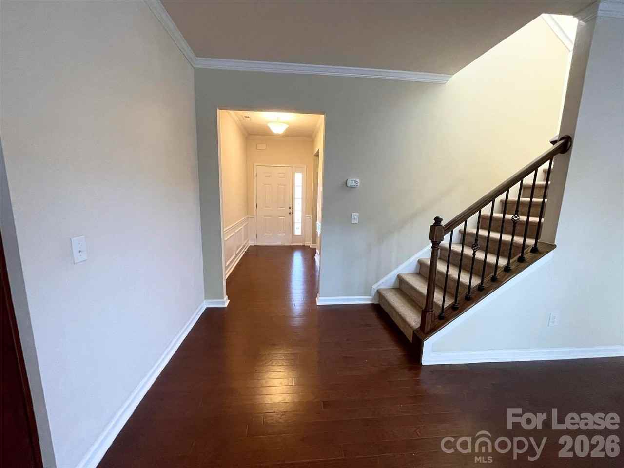 141 Four Seasons Way - Photo 2 of 19