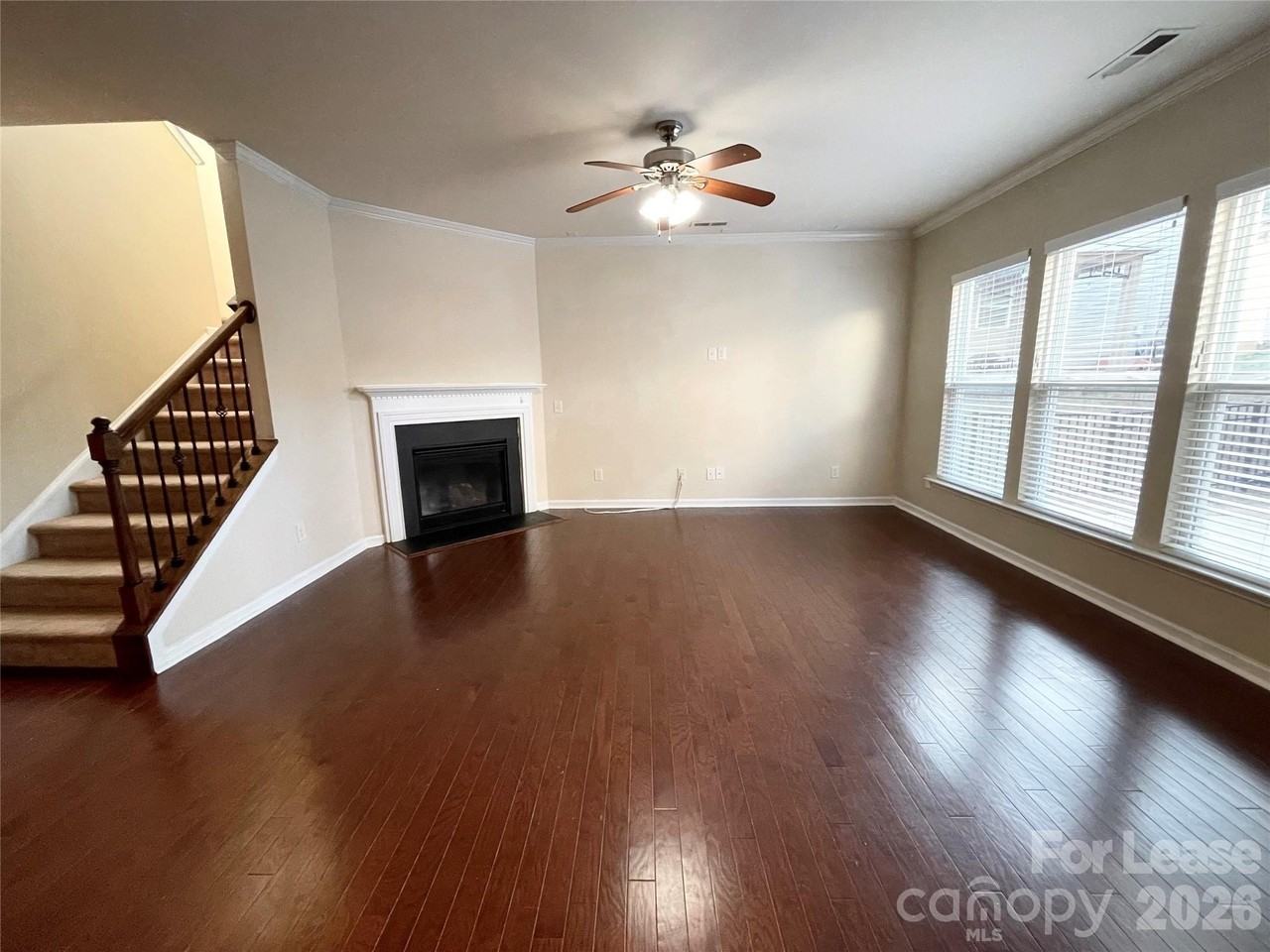 141 Four Seasons Way - Photo 4 of 19