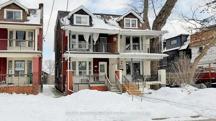917 Carlaw Ave - Photo 2 of 10