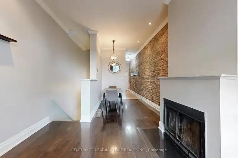 364 Dundas St E #4 - Photo 7 of 19