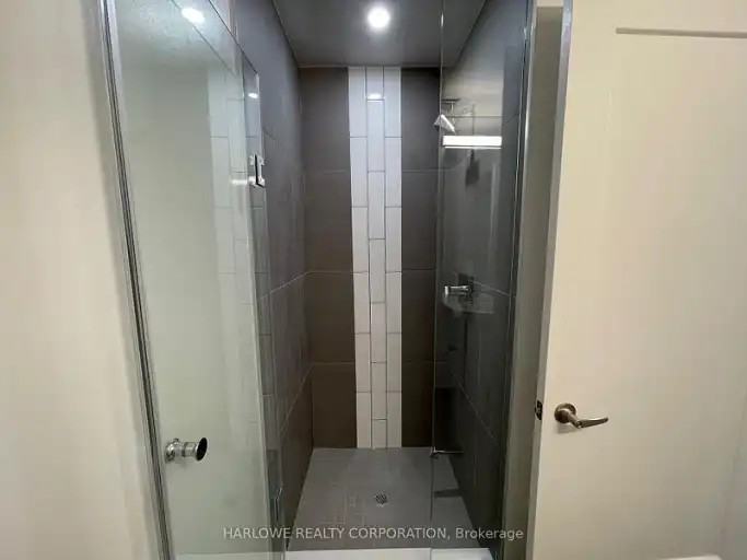 135 Lower Sherbourne St #2624 - Photo 5 of 12