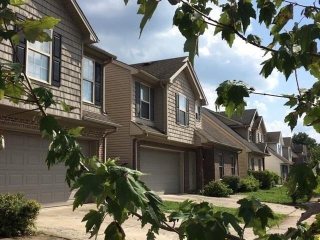 720 Statesman Way - Photo 4 of 46