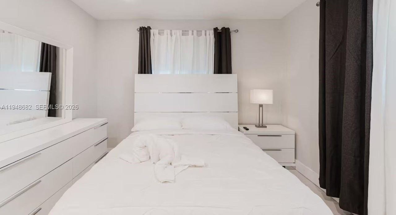 4017 Monroe St #0 - Photo 6 of 24