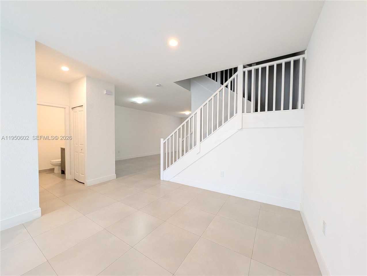 13644 Sw 157th Ct - Photo 5 of 35