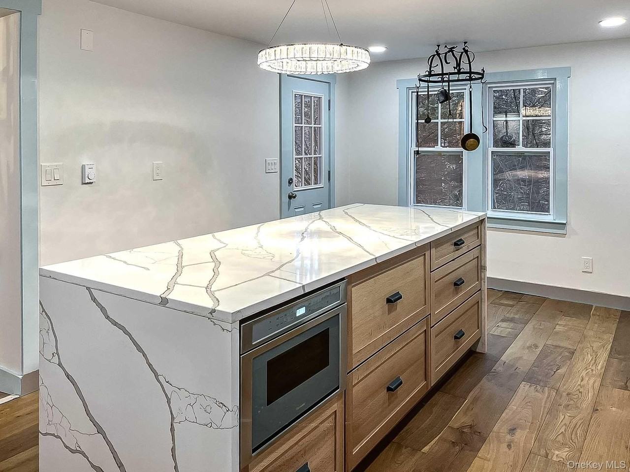 5 Valley Farm Rd - Photo 6 of 28