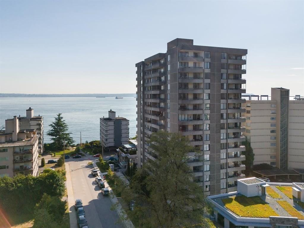 Bellevue Tower - Photo 6 of 25