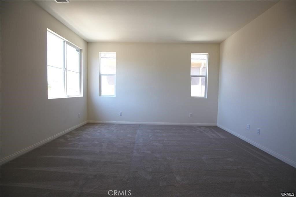 710 Banyan Way - Photo 7 of 18