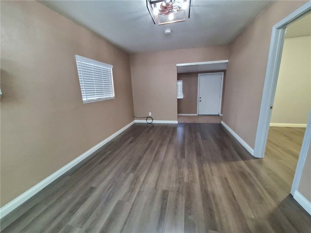 16705 C St - Photo 5 of 13