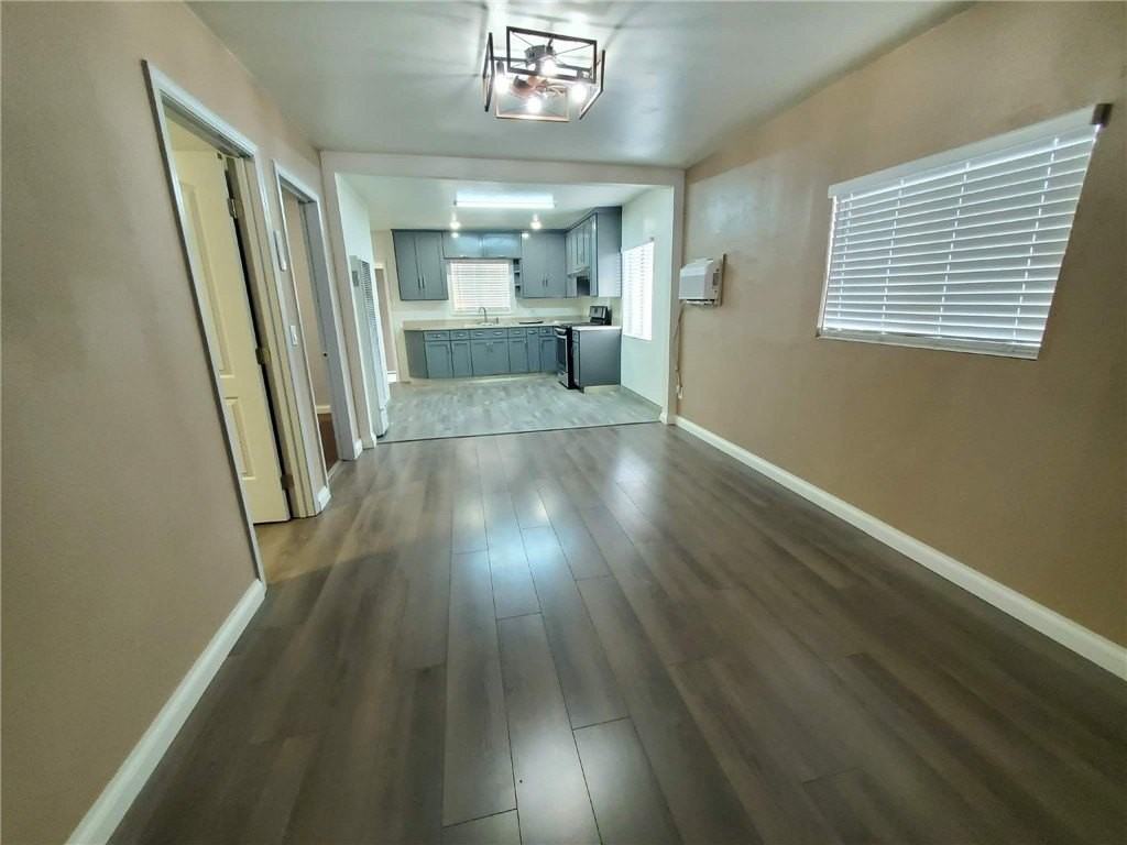 16705 C St - Photo 6 of 13