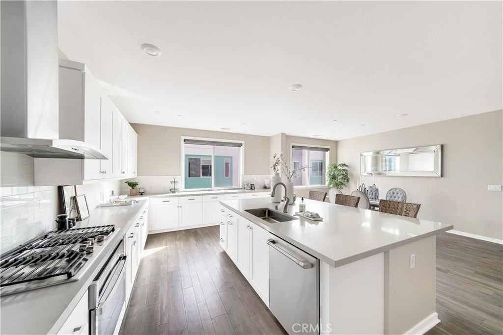 203 Bowery - Photo 3 of 30