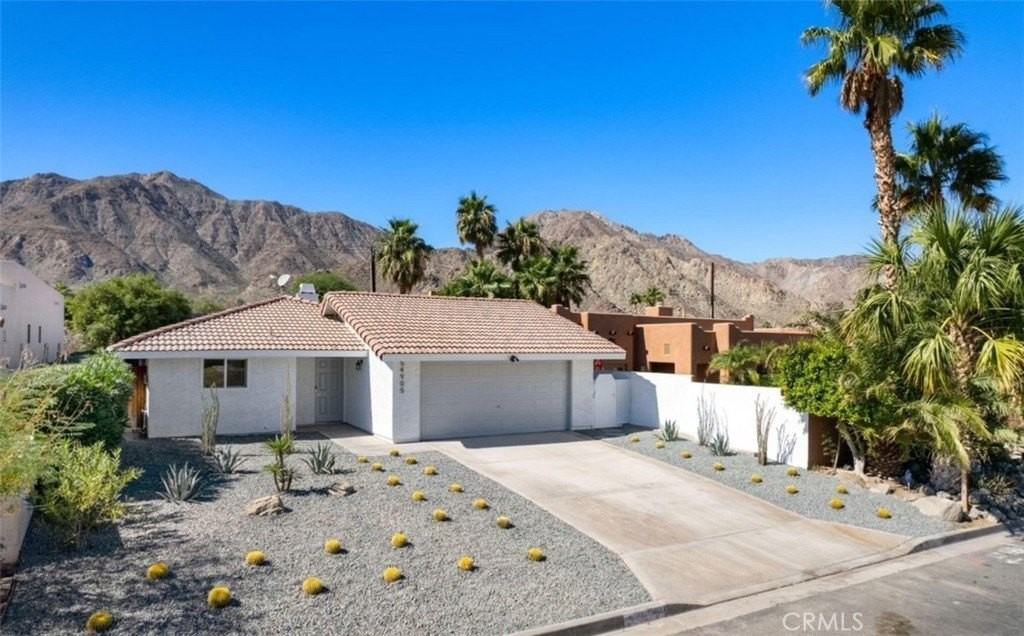 54905 Avenida Diaz - Photo 2 of 30