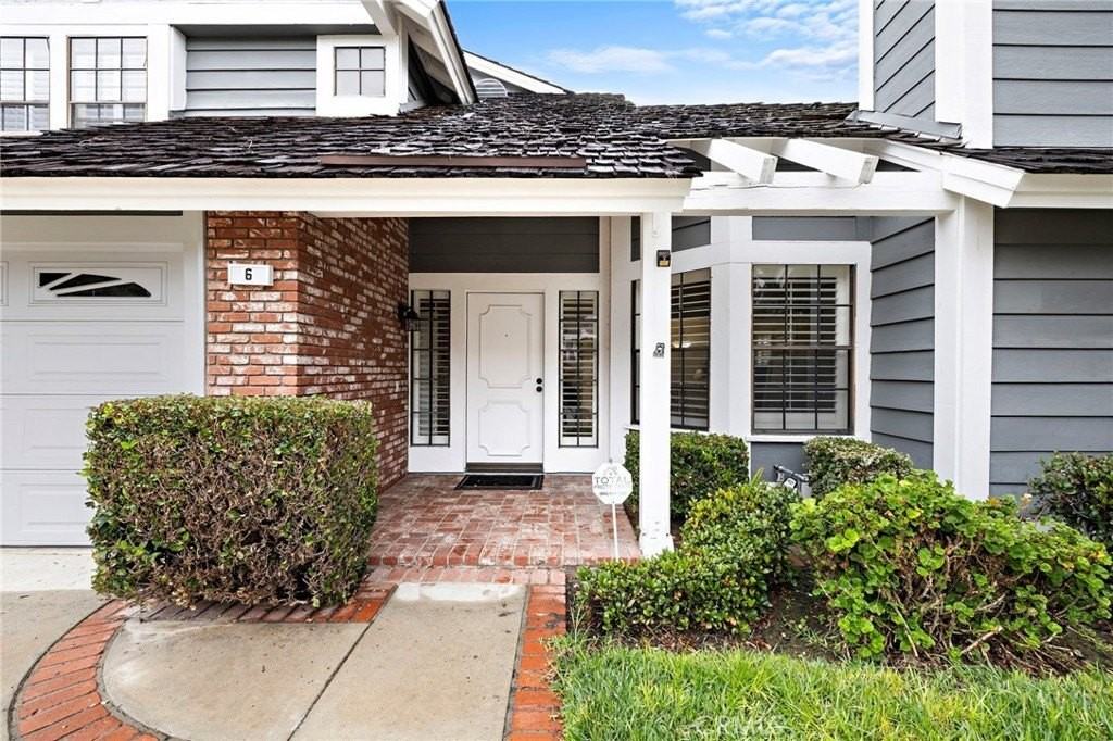 6 Fieldflower - Photo 4 of 37