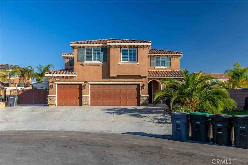 873 Santona Ct - Photo 5 of 50