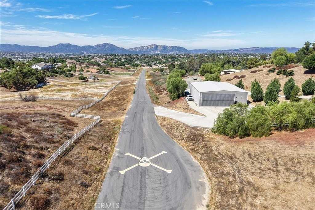 42160 Calle Barbona - Photo 4 of 50