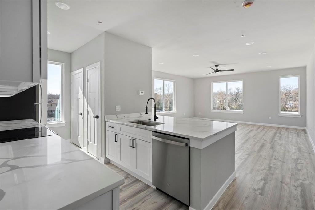 948 Corinth St #1 - Photo 7 of 27