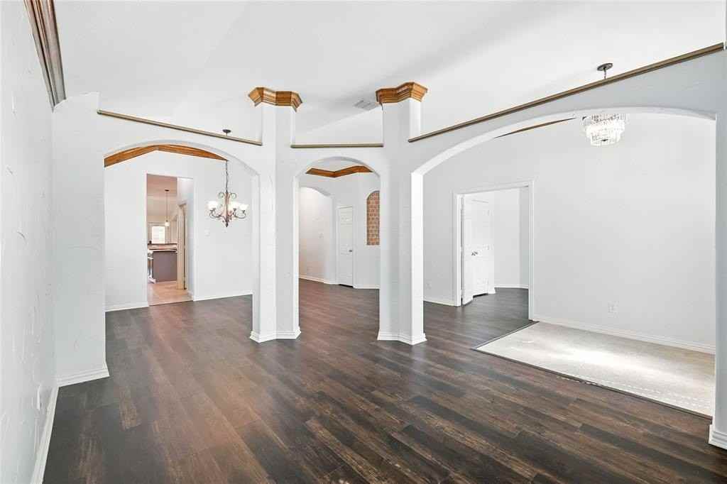 12404 Daimler Dr - Photo 5 of 36