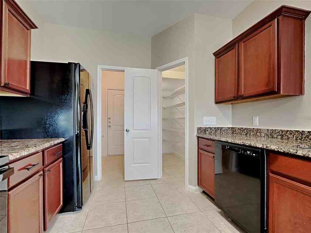 126 Cottonwood Dr - Photo 4 of 17