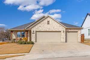 featured image of 7132 Aves St