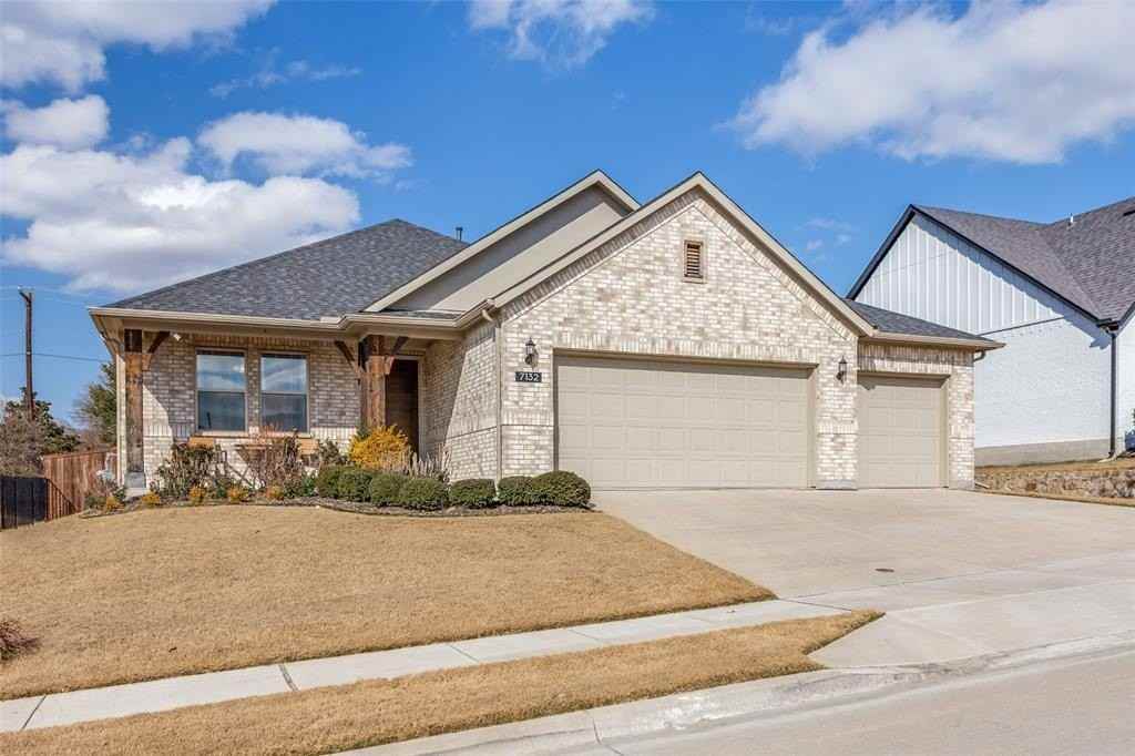 7132 Aves St - Photo 2 of 30