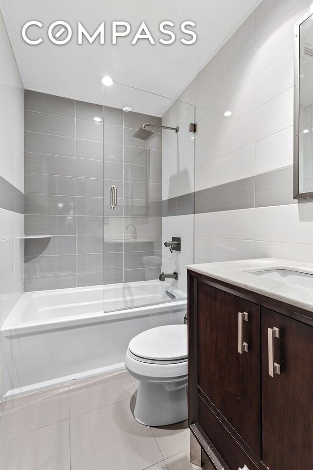 167 Grand St #2 - Photo 6 of 7